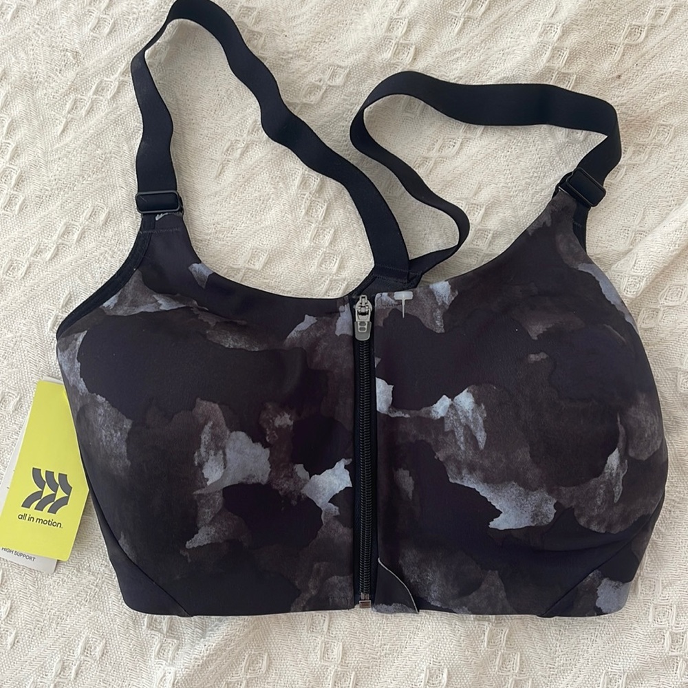 Sports bra